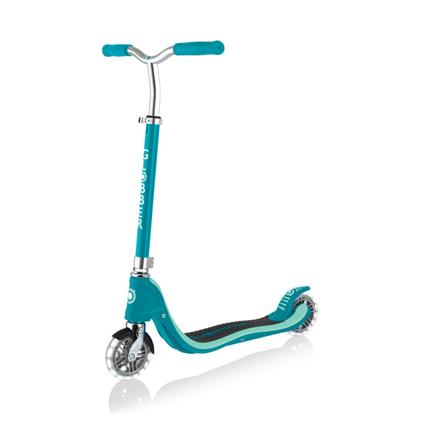 Globber Flow 125 Lights Scooter.