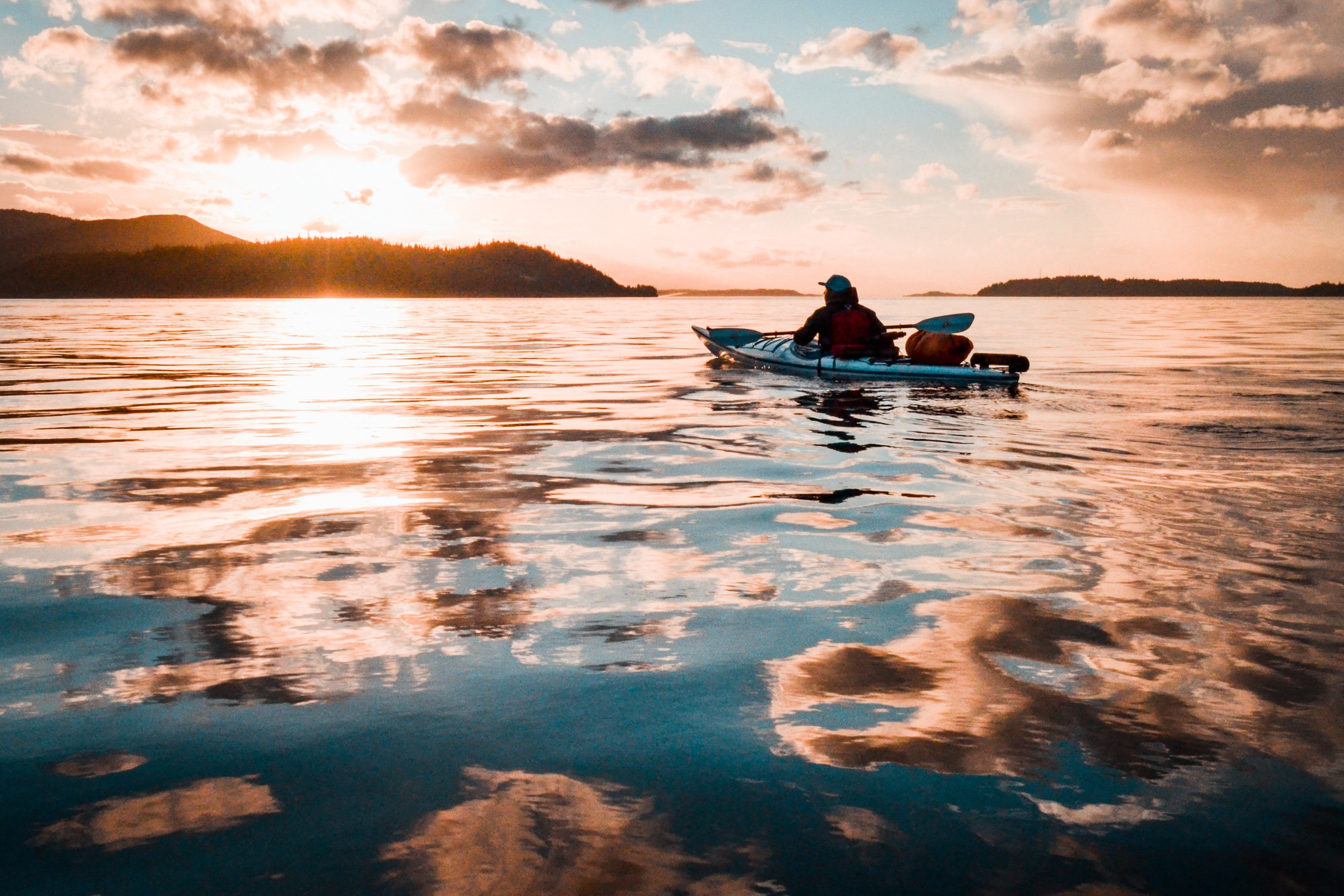 What Kayak Size Do I Need: Ultimate Guide to Perfect Fit