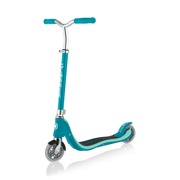 Globber Flow 125 Scooter