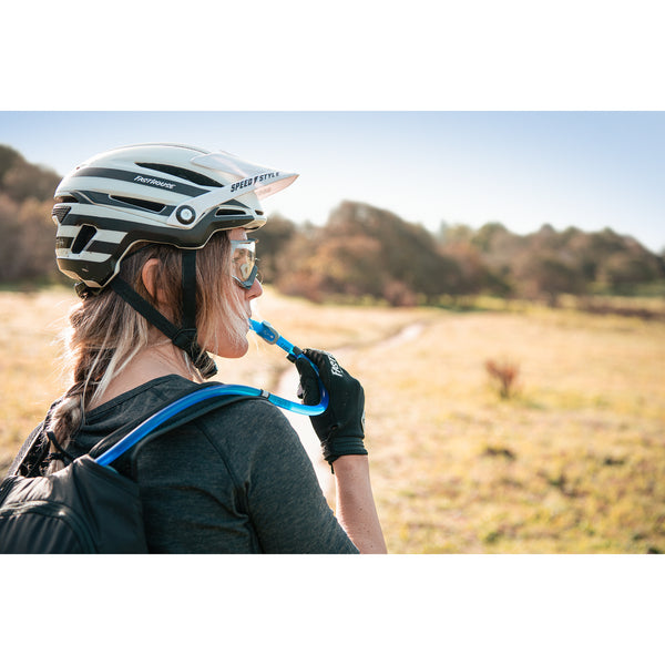 Camelbak Womans Lobo 9 2L Hydration Pack